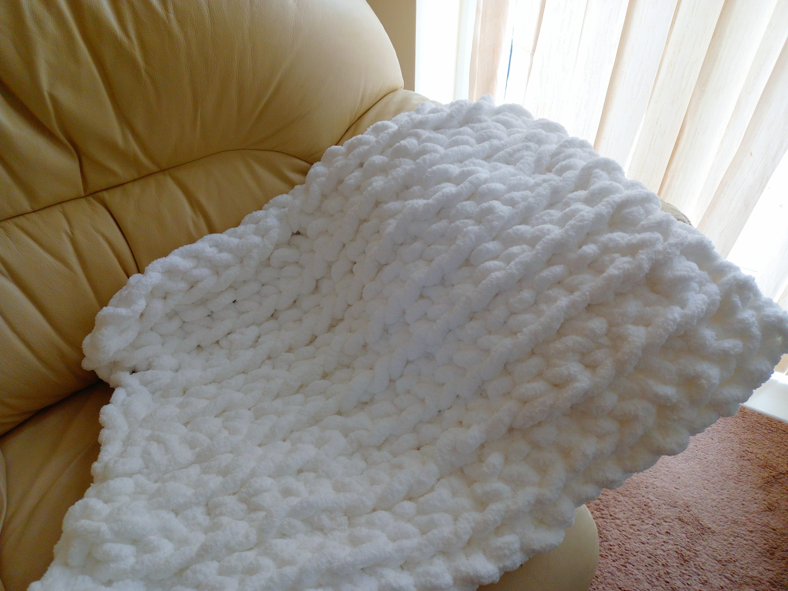 Chunky Crochet Blanket for Beginners