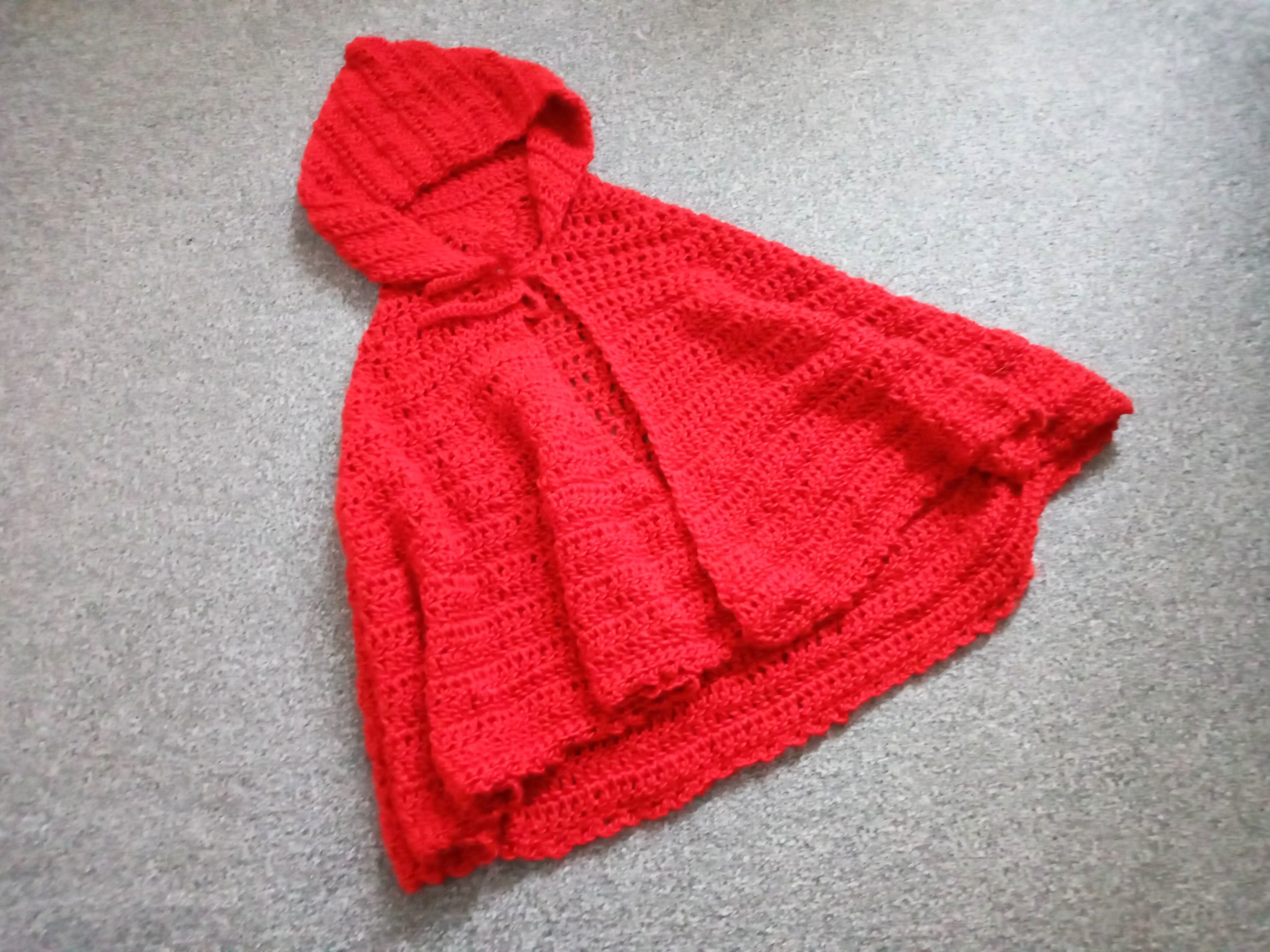 Crochet The Scarlet Hooded Shawl Pattern by Selina Veronique Crochet