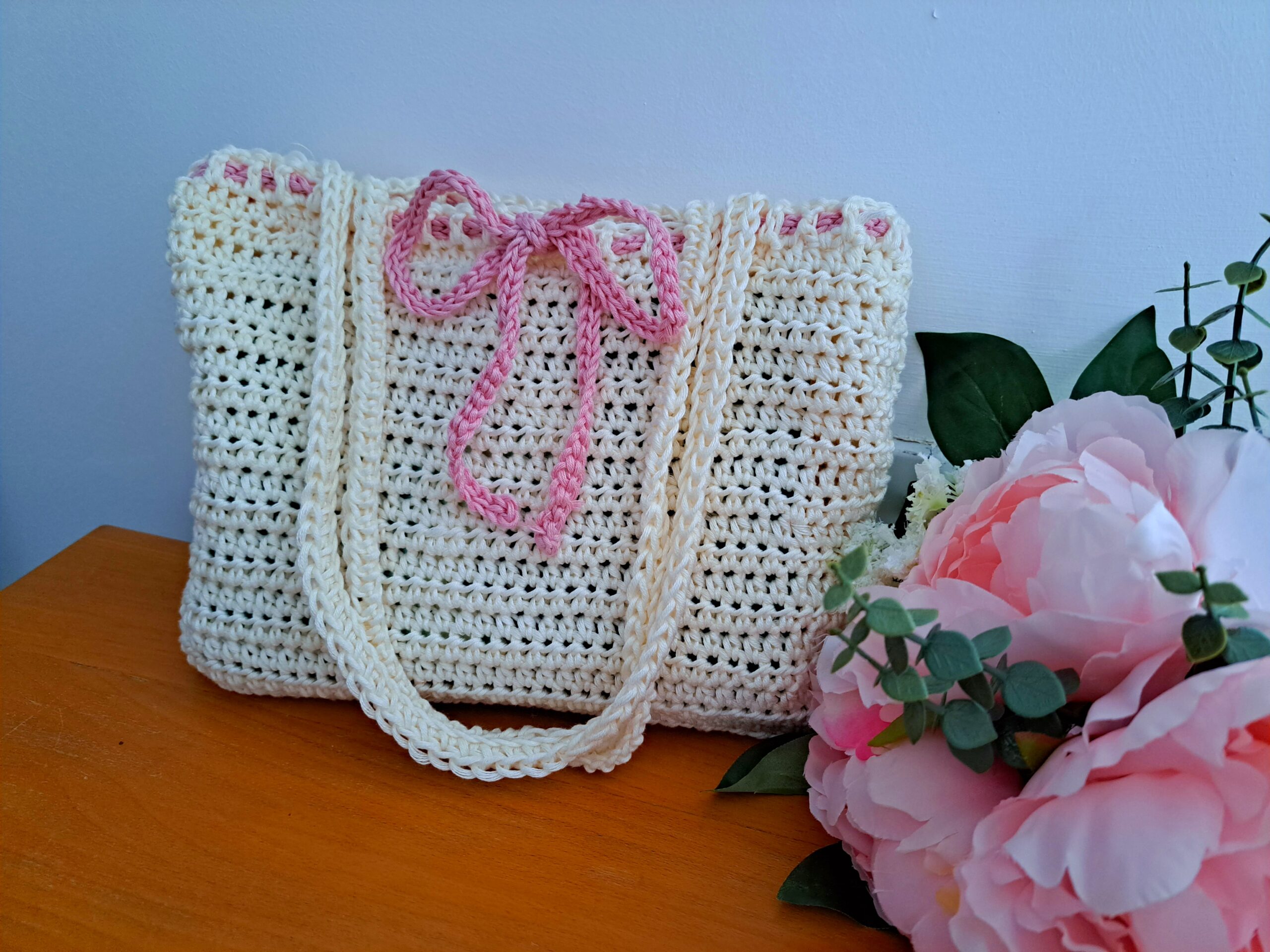 Shell Stitch Tote Bag: Crochet pattern | Ribblr